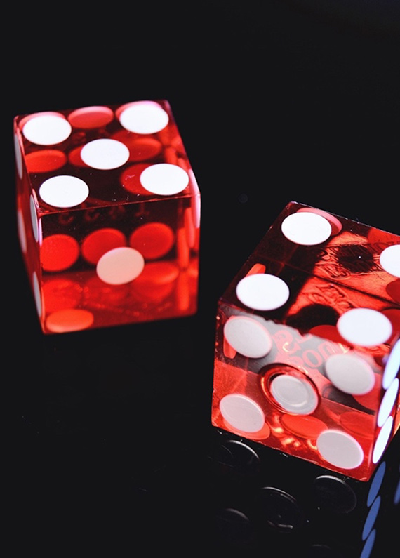 Learn to Roll Dice and Play Craps Online